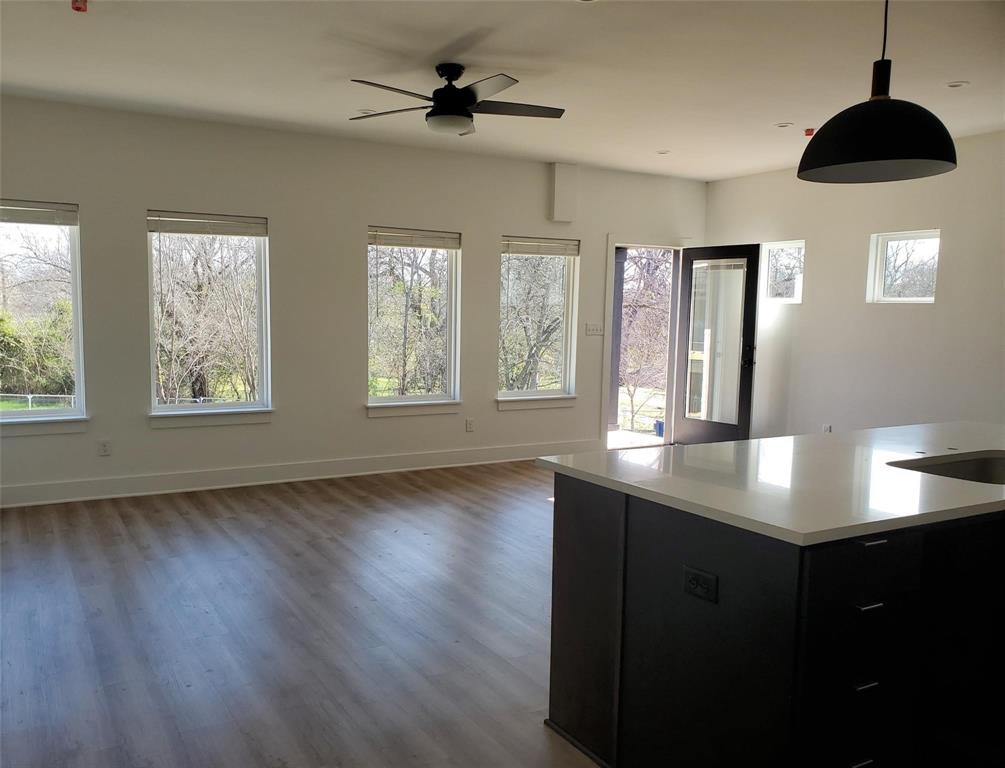 Crescent Crk Villas - Residential Lease