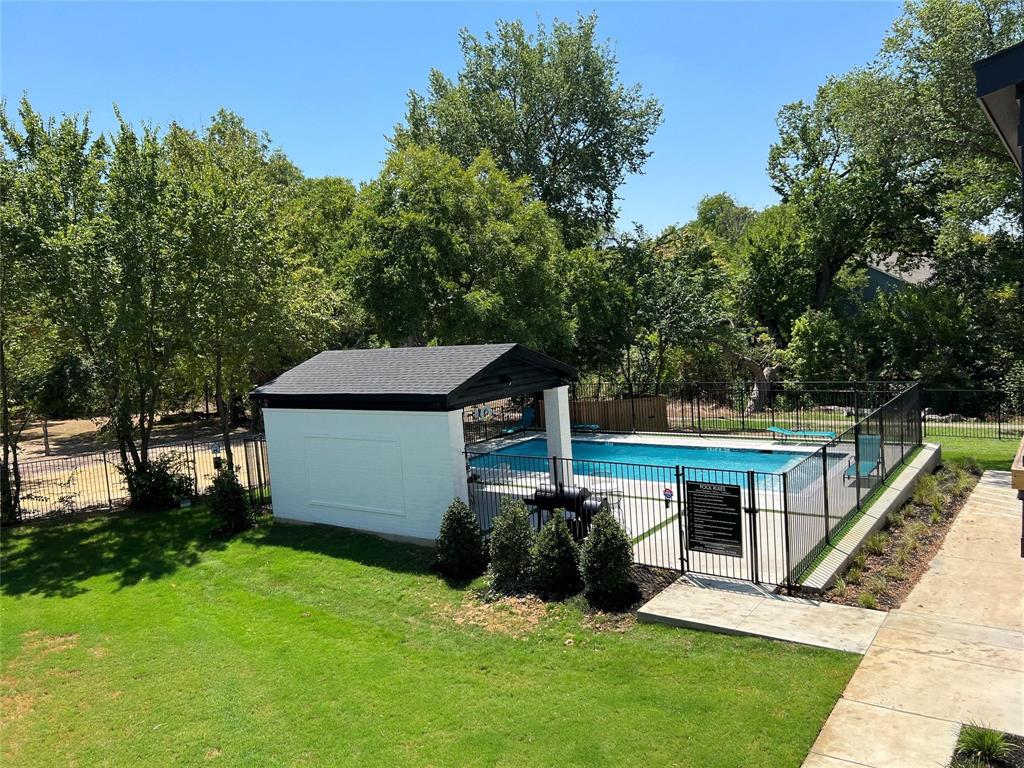 Crescent Crk Villas - Residential Lease