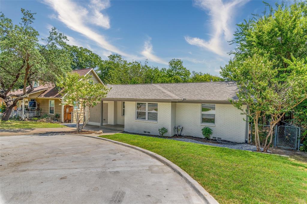 Roberts 1st Add - Residential
