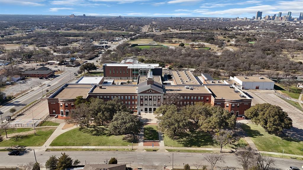 Polytechnic - Residential