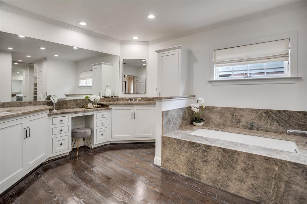 Preston Place 02 Instl - Residential