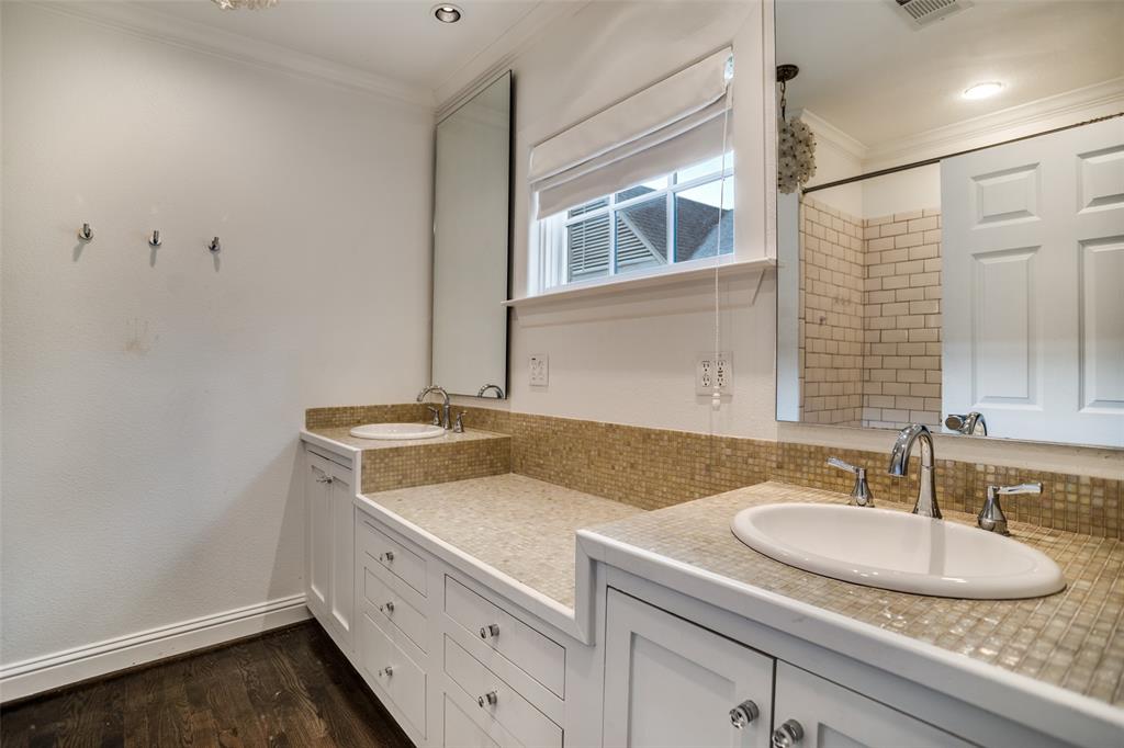 Preston Place 02 Instl - Residential