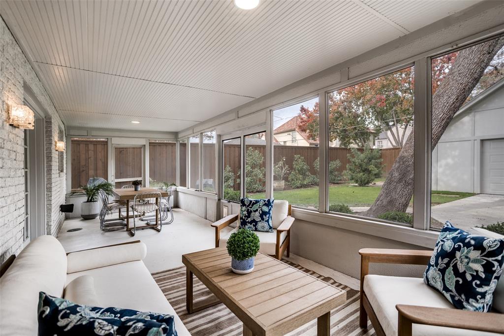 Preston Place 02 Instl - Residential