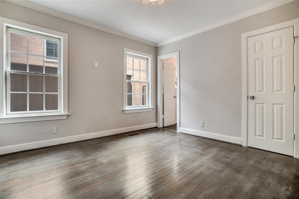 Preston Place 02 Instl - Residential