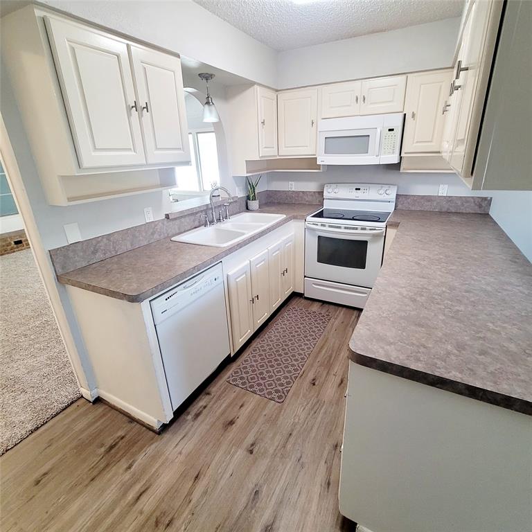 Flamingo Bay Estates - Residential