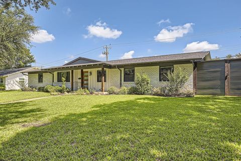 3333 Saint Cloud Circle Dallas TX 75229