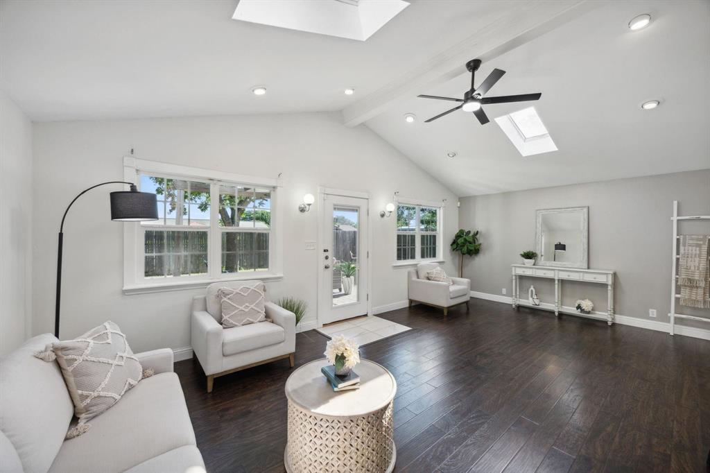 Holiday Park North Sec 01 - Residential