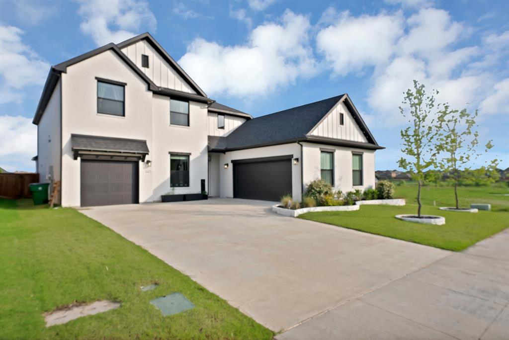 1110 Nora Lane
