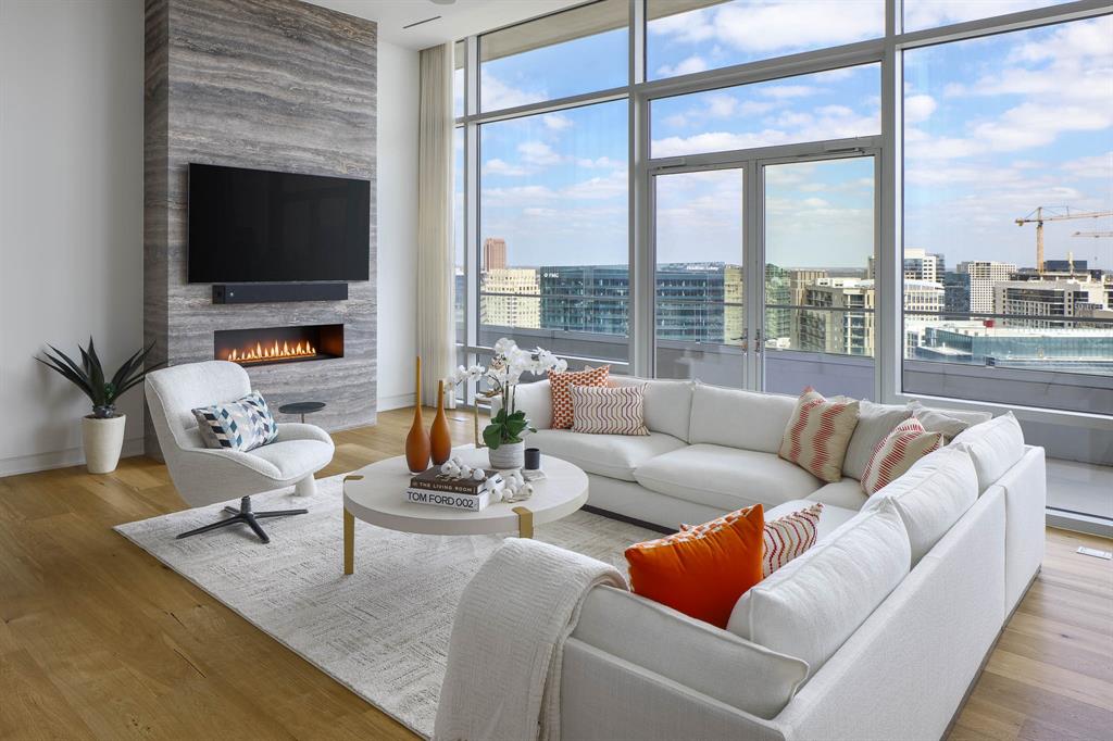 W Residences - Residential