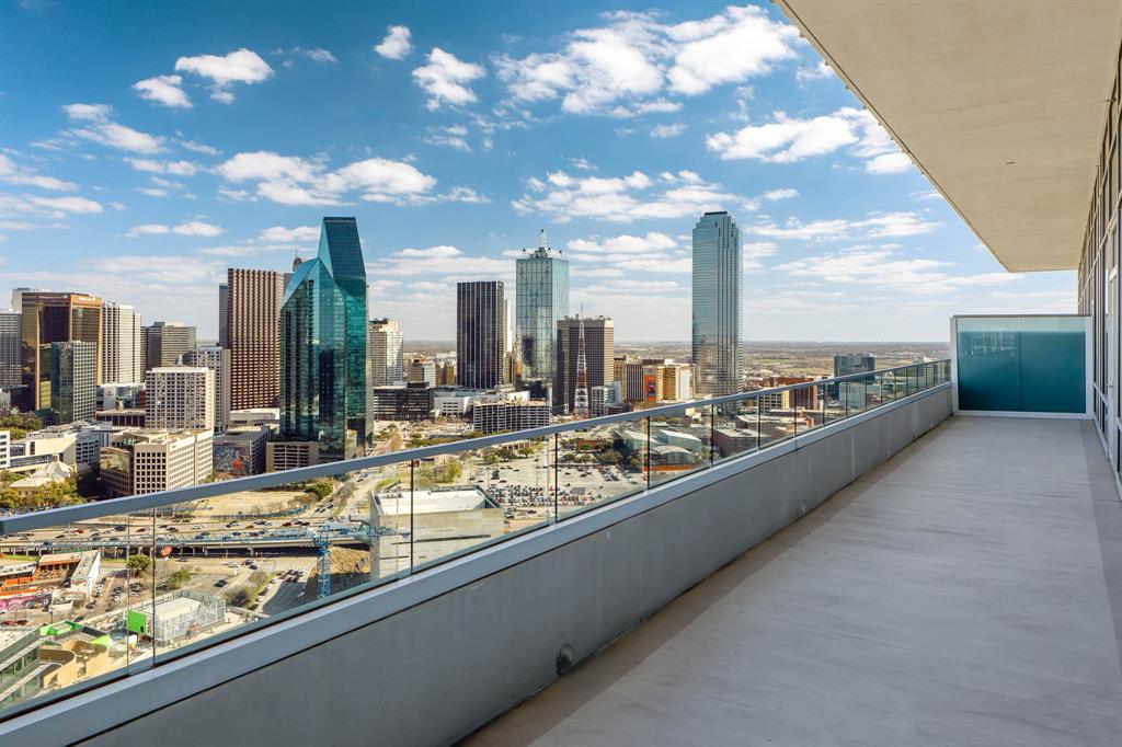 W Residences - Residential