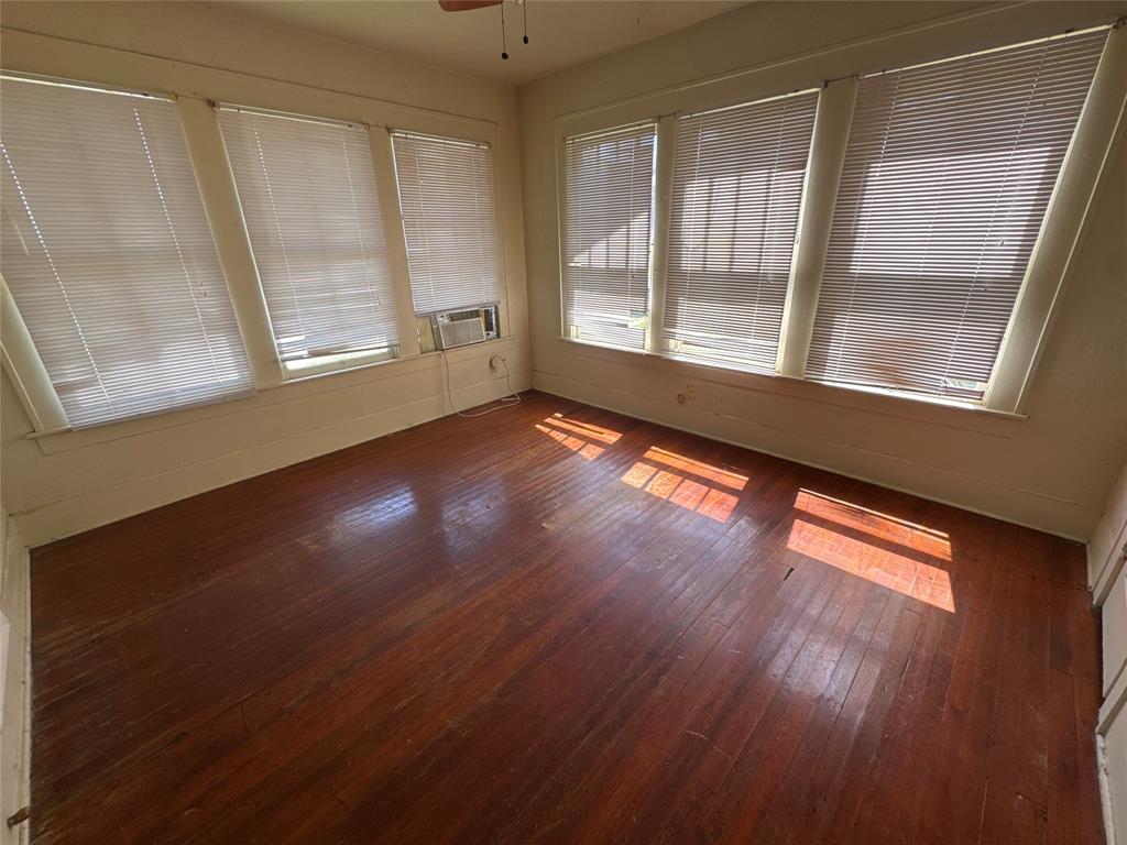 Carroll Park - Residential Income