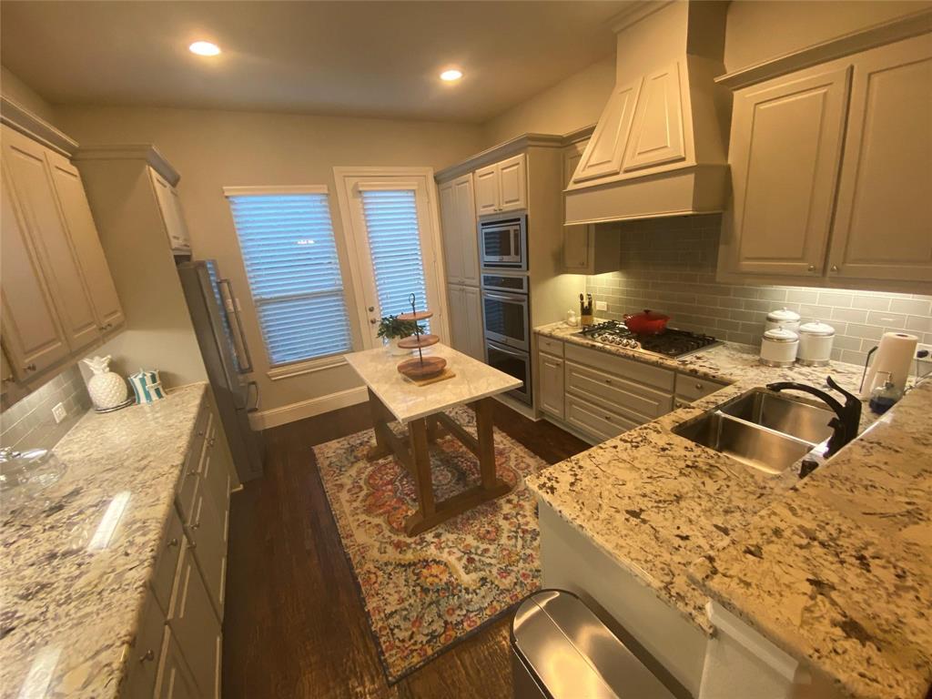 The Shops At Prestonwood Ph 1 - Residential Lease