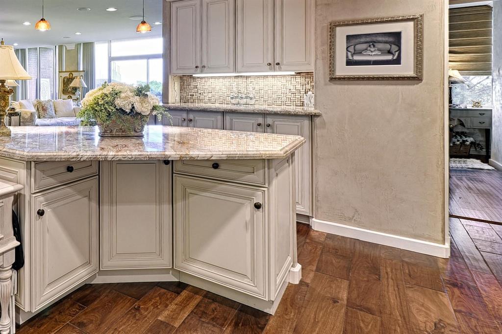 Bonaventure Condos Blk 8707 Lot 1 Acs 7.5989 - Residential