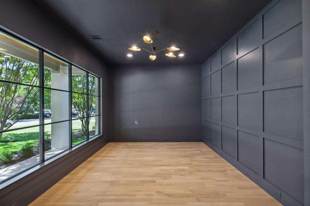 3851 Davila Drive