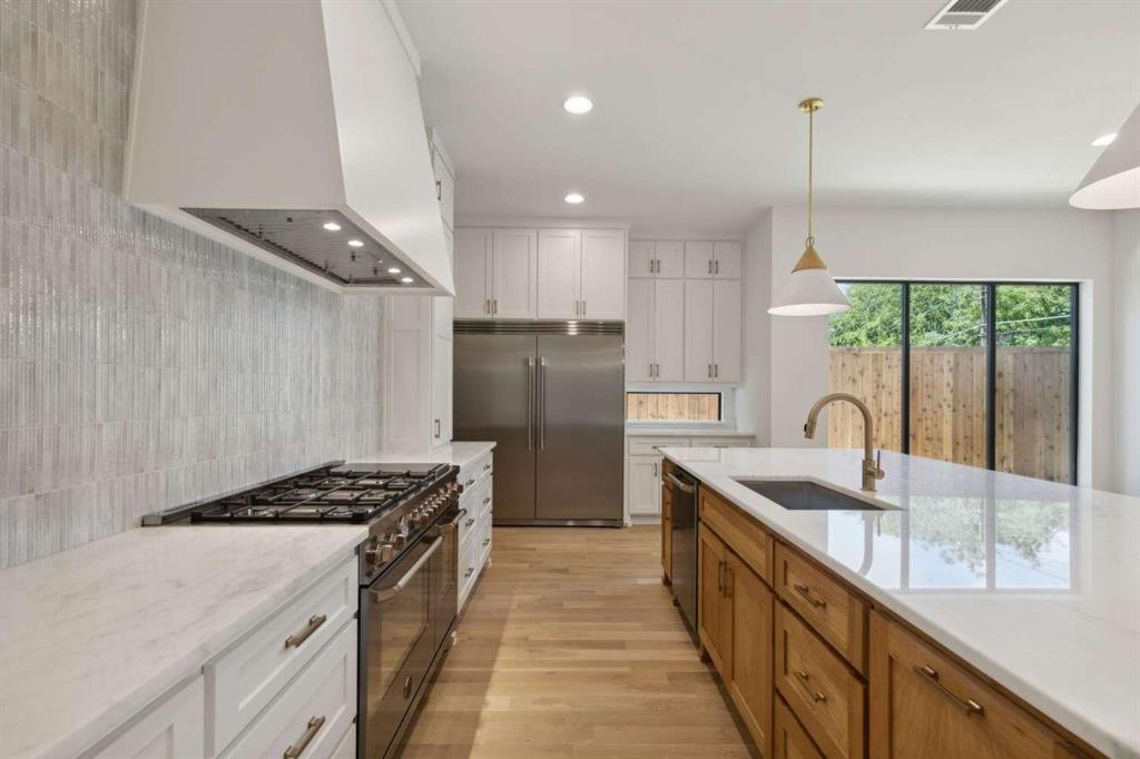 3851 Davila Drive