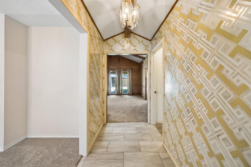 6017 Timber Creek Lane