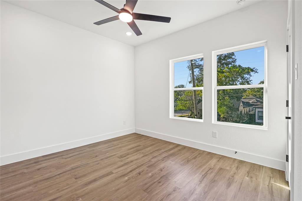 Brown Harris - Residential