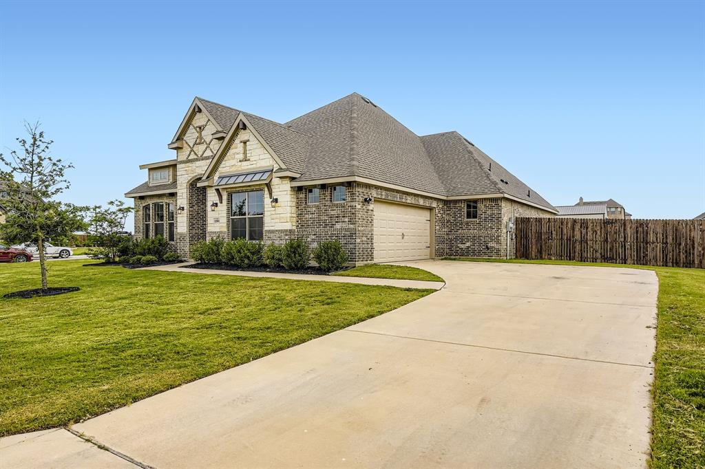 12501 Eagles Bluff
