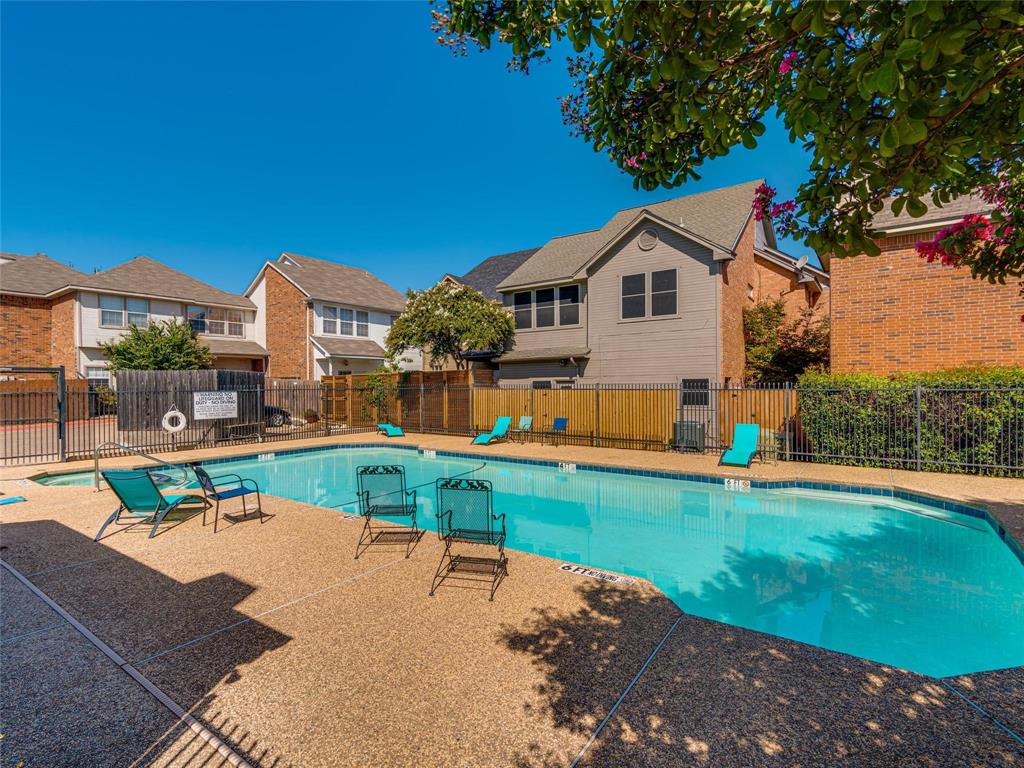 2428 Forest Brook Lane 1209