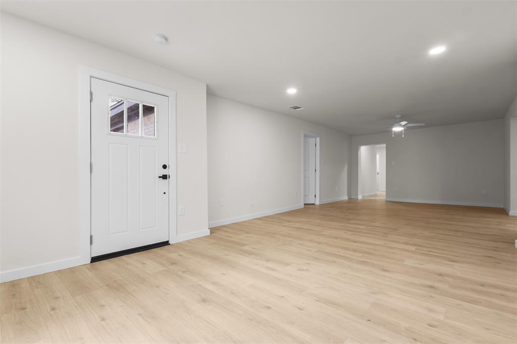 1932 Devonshire Drive