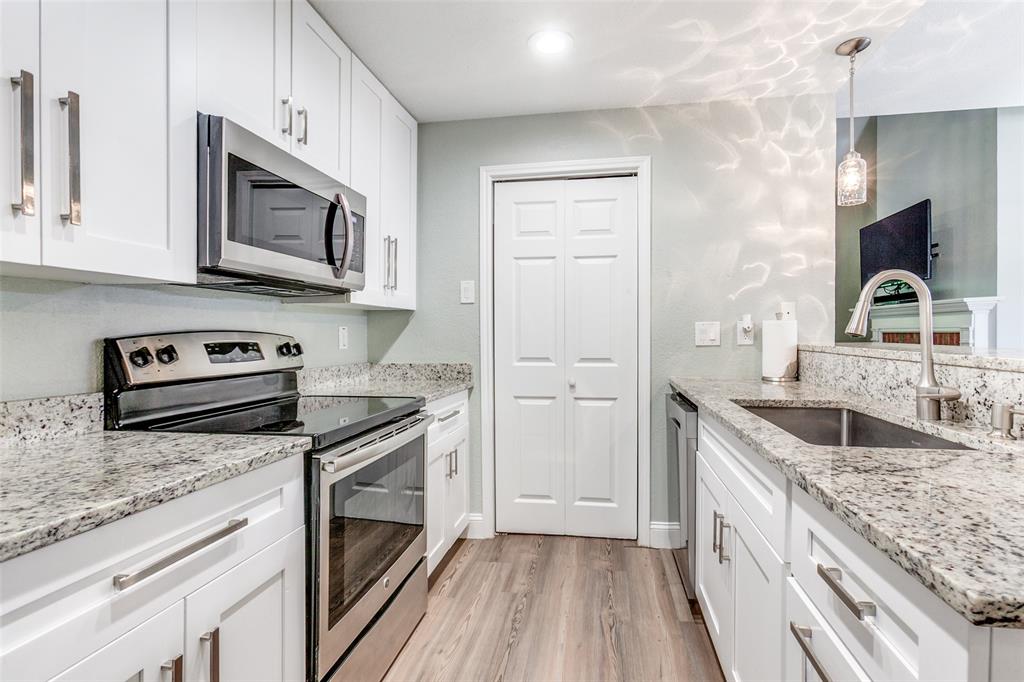 Williamsburg Condo Ph 02 - Residential