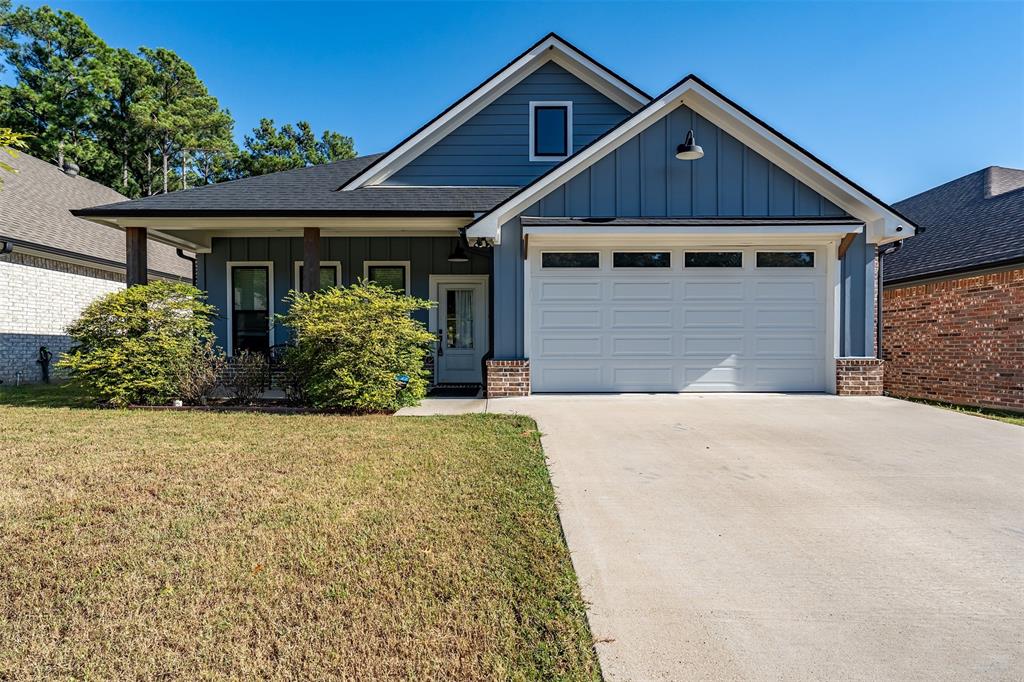 1672 Alamo Crossing
