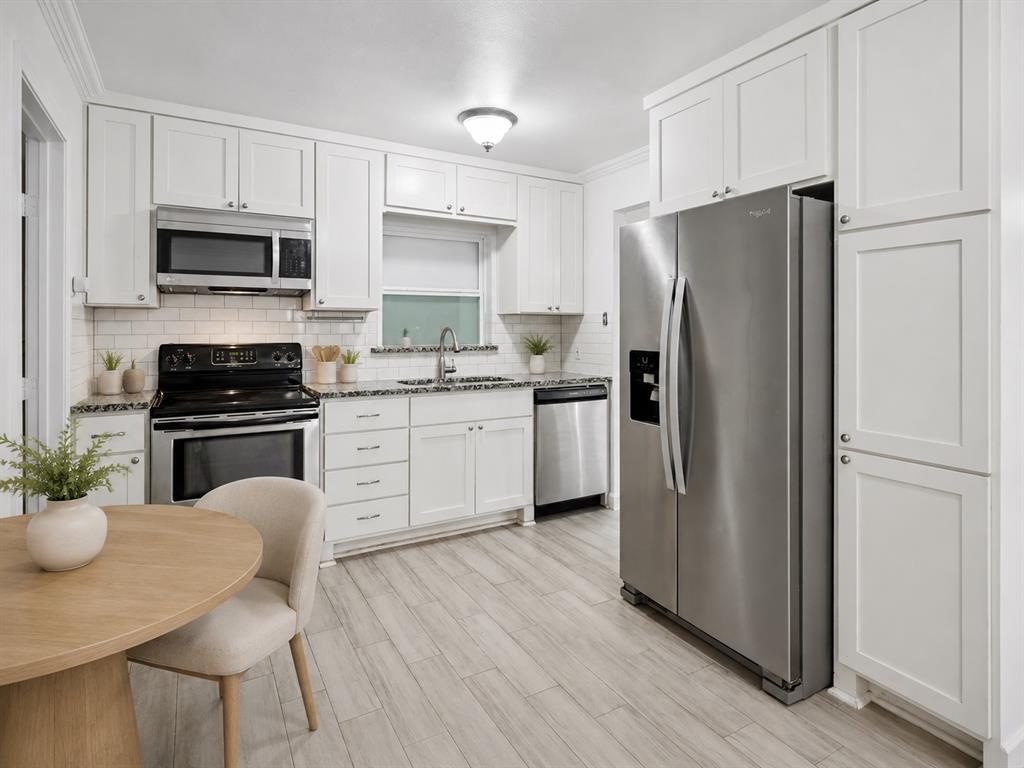 5409 Queens Court