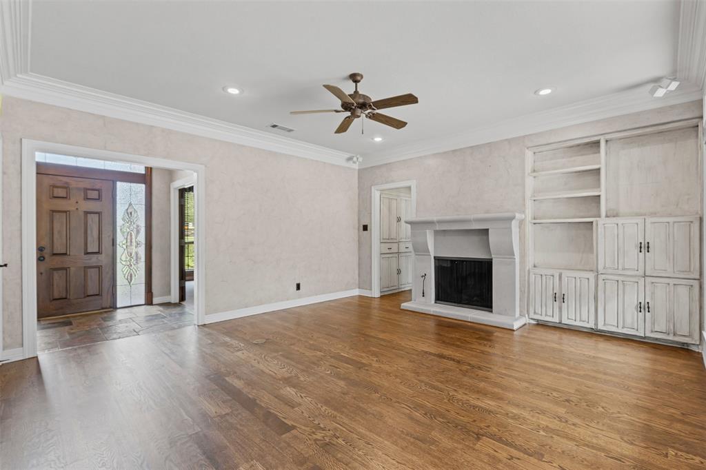 Burleson, Texas 76028, United States, 4 Bedrooms Bedrooms, ,3 BathroomsBathrooms,Residential,Active,136301