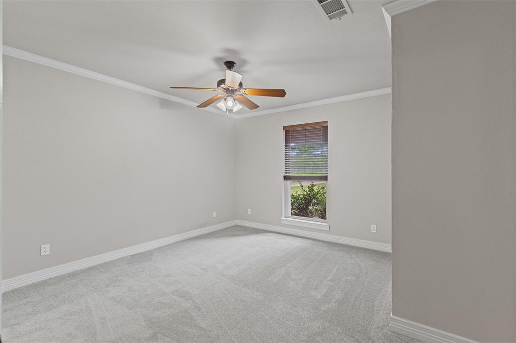 Burleson, Texas 76028, United States, 4 Bedrooms Bedrooms, ,3 BathroomsBathrooms,Residential,Active,136301