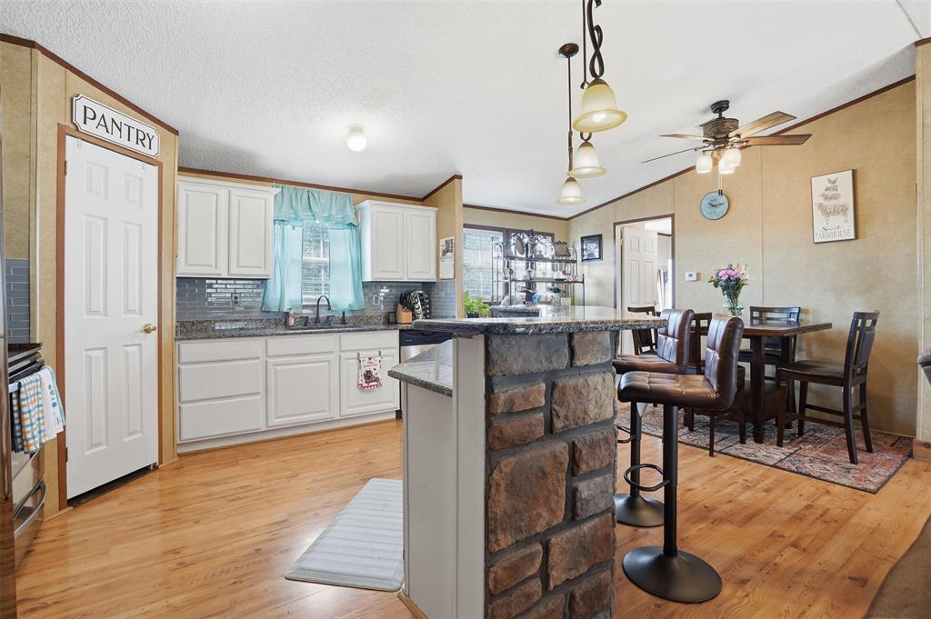 Oak Meadows III - Residential