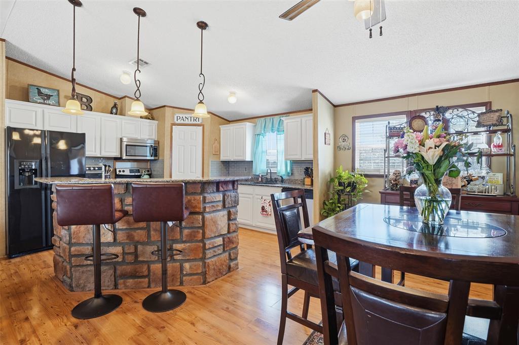 Oak Meadows III - Residential