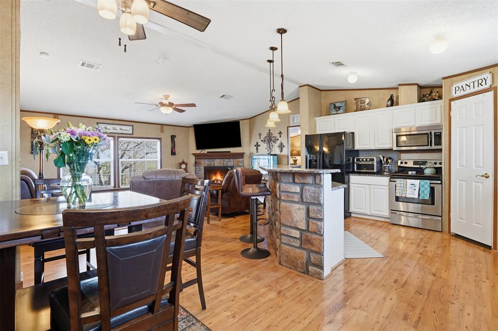 Oak Meadows III - Residential