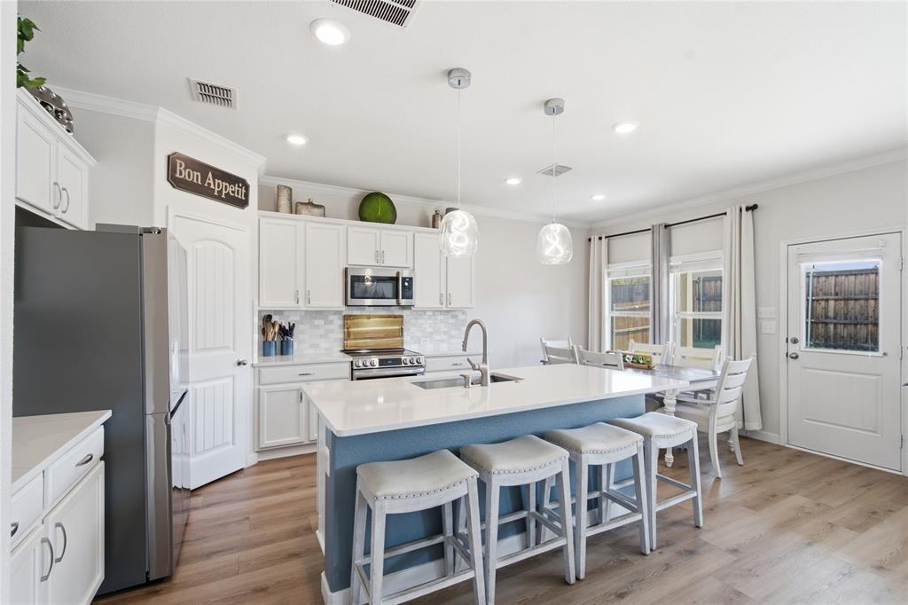 11512 Aquilla Drive