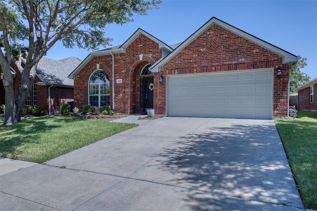 6880 Longhorn Trail