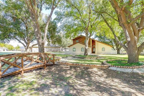 A home in Granbury