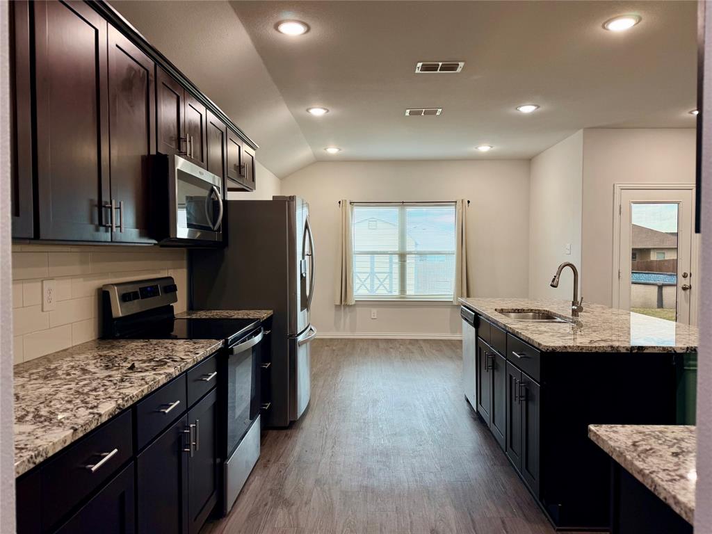 SPRING CREEK ESTATES - Residential