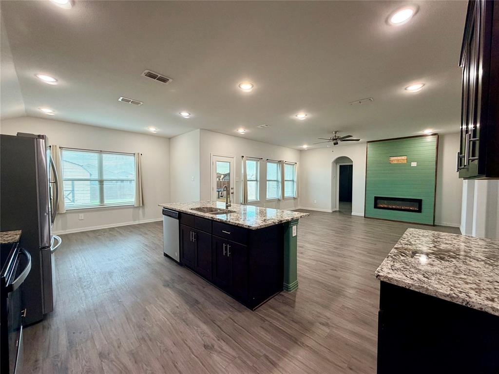 SPRING CREEK ESTATES - Residential