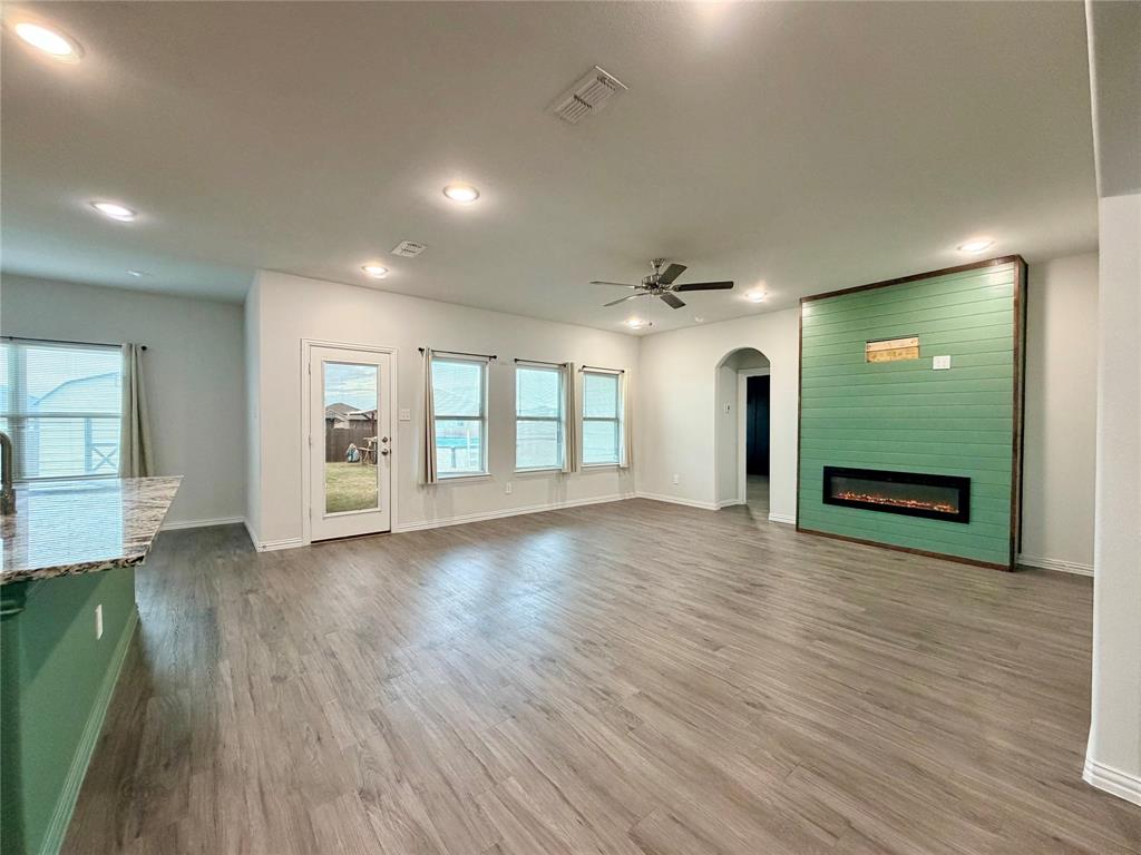 SPRING CREEK ESTATES - Residential