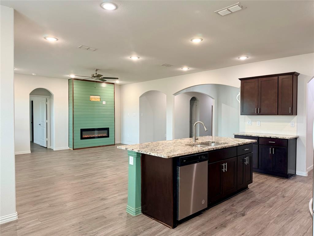 SPRING CREEK ESTATES - Residential