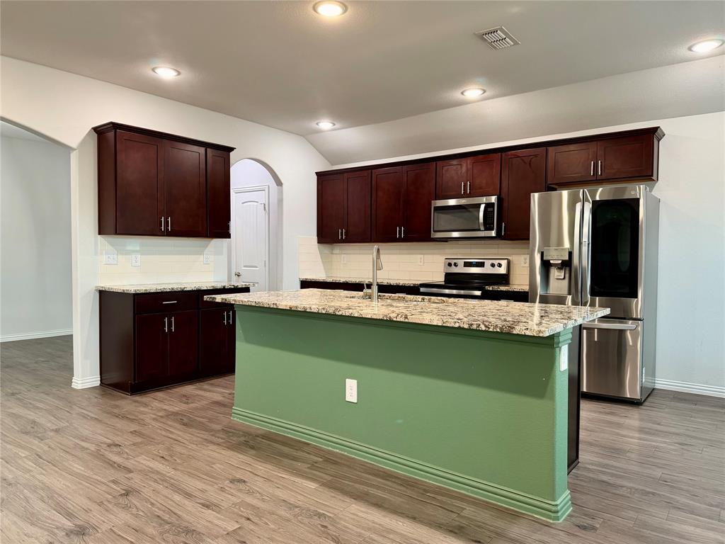 SPRING CREEK ESTATES - Residential