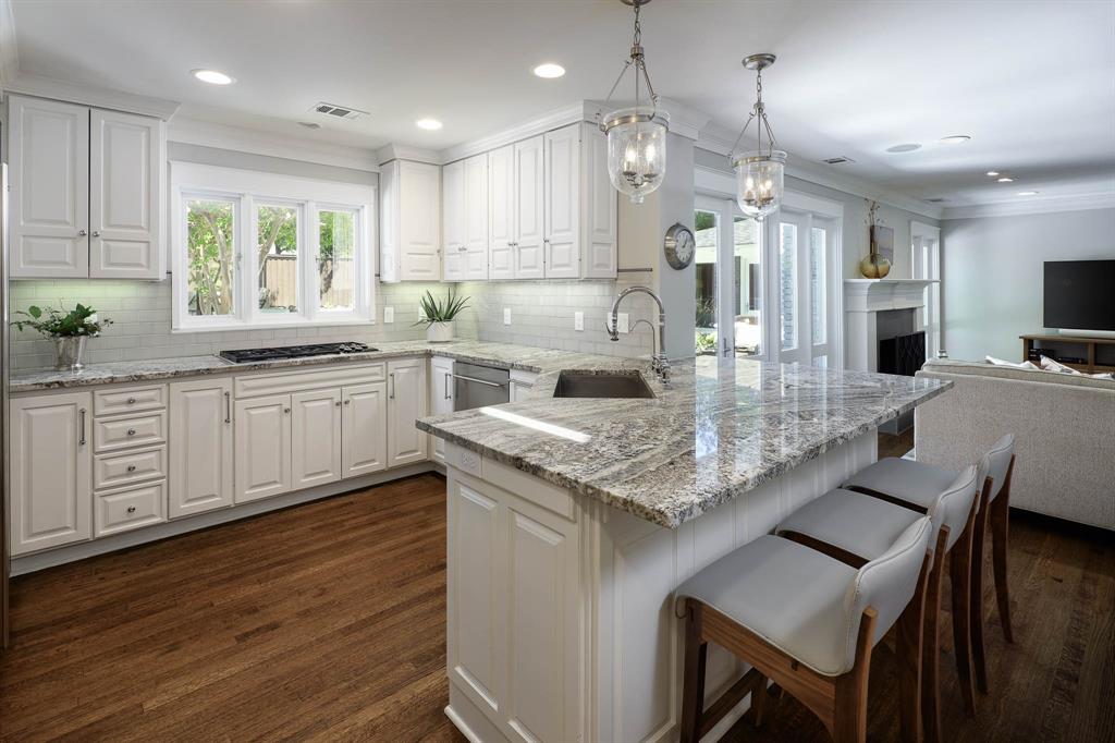 Waggoner Place - Residential