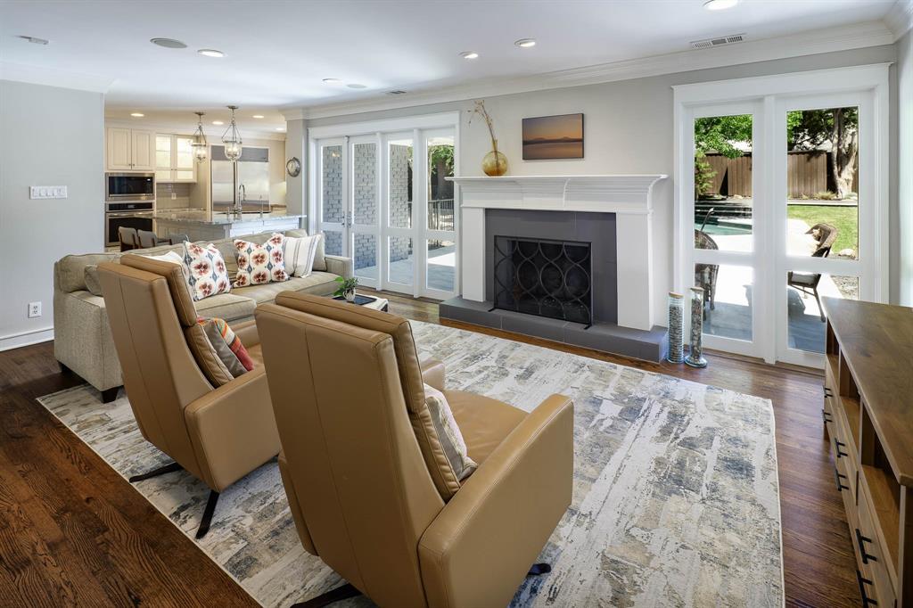 6739 Northport Drive