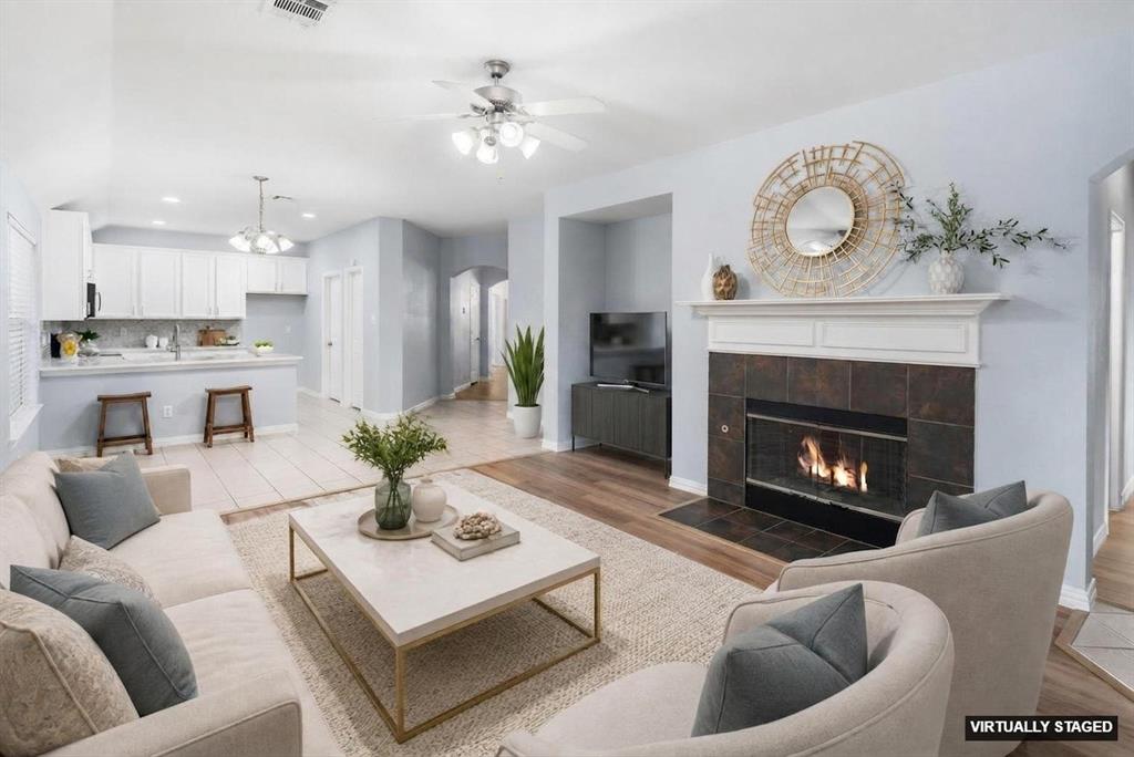 1711 Buckthorne Drive