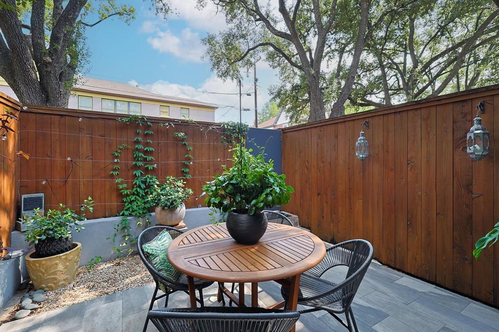 Concord House Condo - Residential