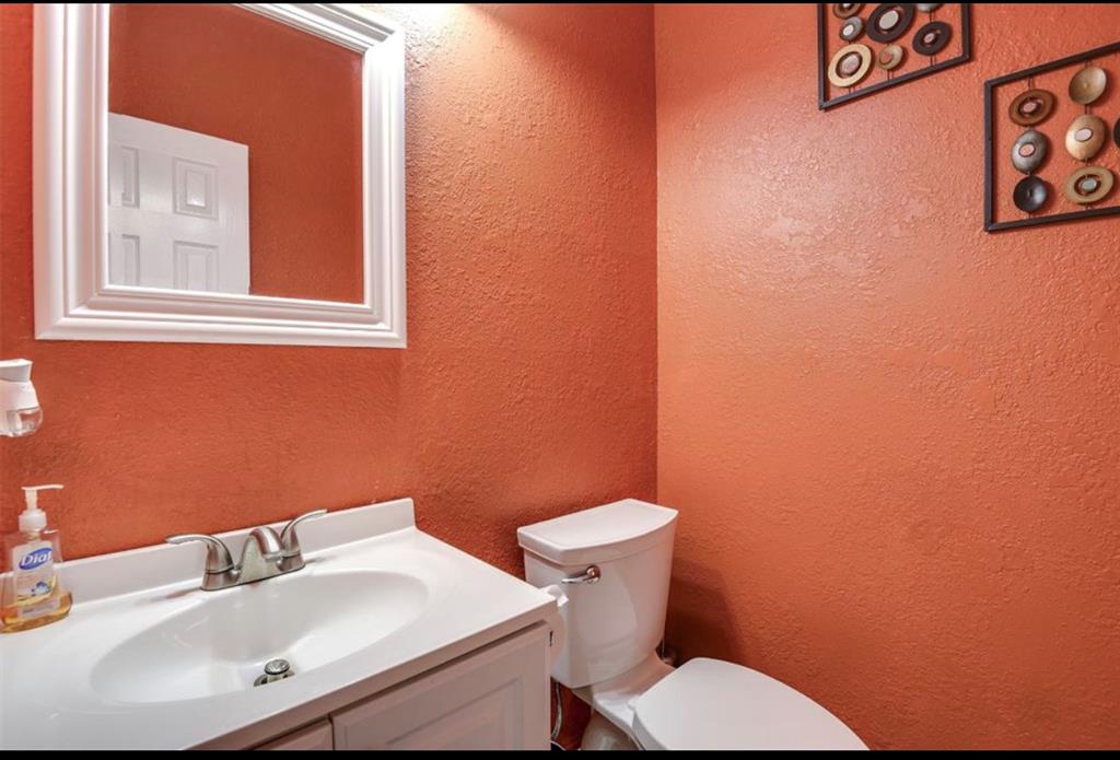 Mansfield Natl Sec A & B - Residential Lease