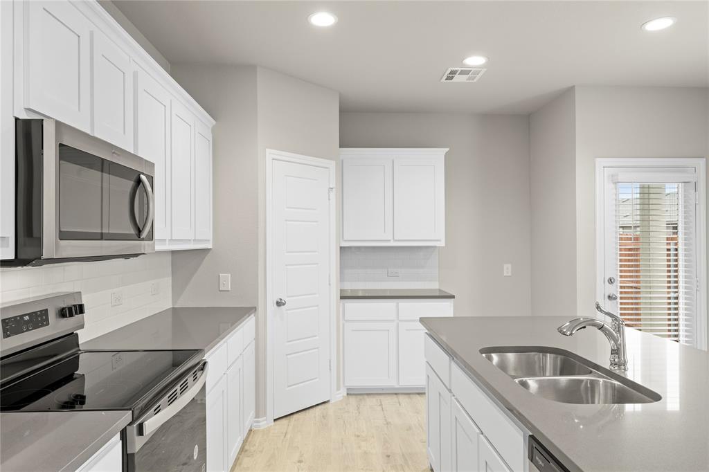 Creekside Ranch - Residential