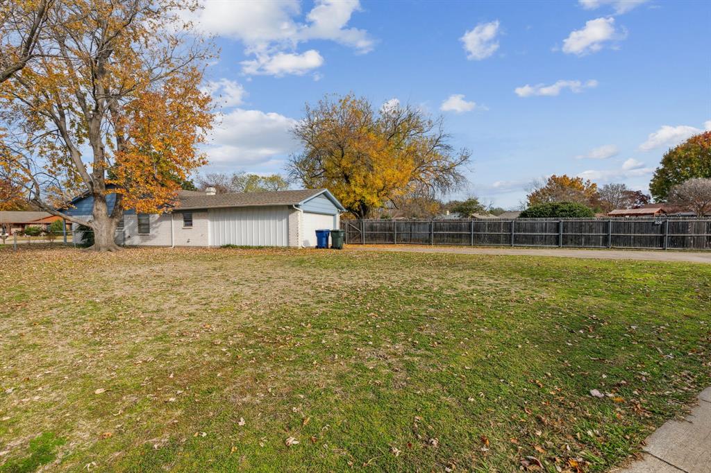 Colonial Acres - Residential