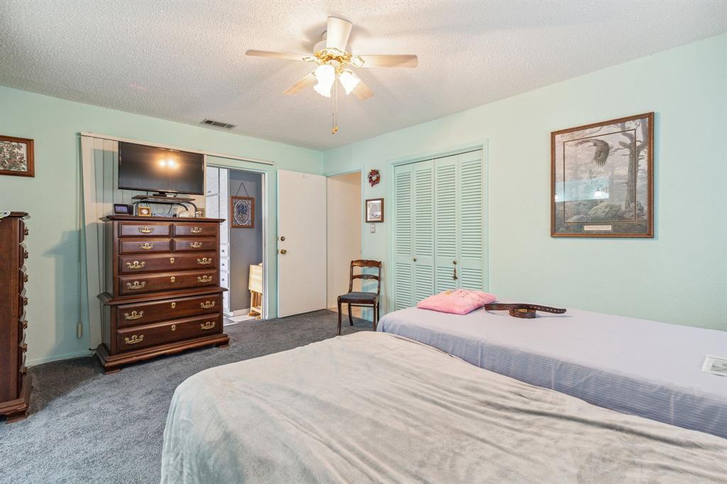 Colonial Acres - Residential