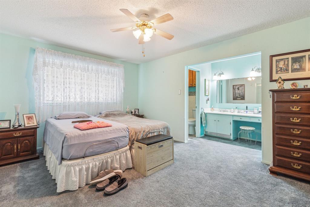 Colonial Acres - Residential