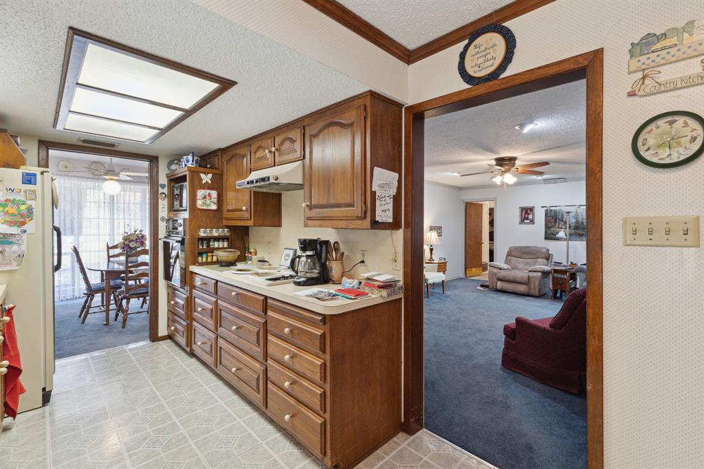 Colonial Acres - Residential